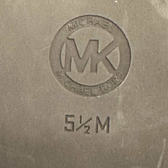 Michael Kors Women's Bromley Side-Zip Over The Knee Boots 5.5 narrow - Picture 8 of 8